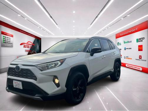 2020 Toyota RAV4 Hybrid SE