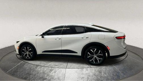 2023 Toyota Crown XLE