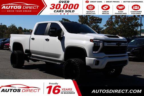 Summit White 2024 Chevrolet Silverado 2500 LT