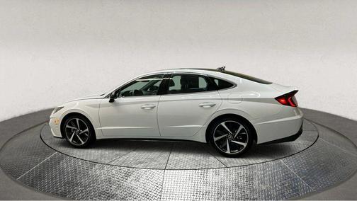 2023 Hyundai SONATA SEL Plus