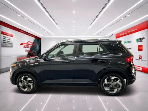 2023 Hyundai VENUE SEL