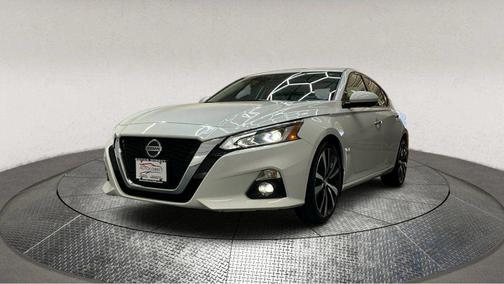 2022 Nissan Altima Platinum Intelligent AWD