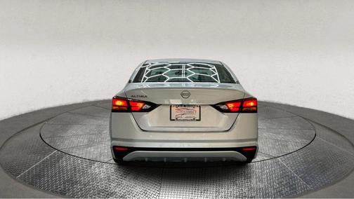 2023 Nissan Altima S FWD
