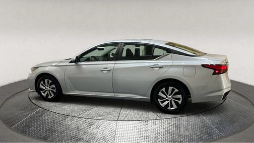 2023 Nissan Altima S FWD