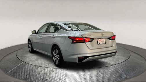 2023 Nissan Altima S FWD