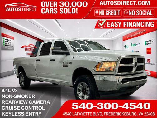 Bright White Clearcoat 2018 RAM 3500 Tradesman Crew Cab 4x4 8' Box