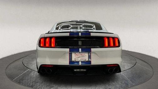 2016 Ford Shelby GT350 Base