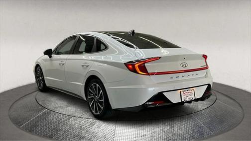 2022 Hyundai SONATA Limited