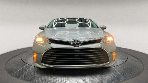 2018 Toyota Avalon Touring