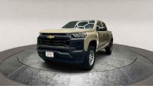 2024 Chevrolet Colorado WT
