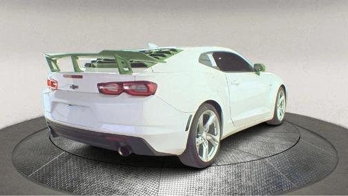 2021 Chevrolet Camaro RWD Coupe LT1