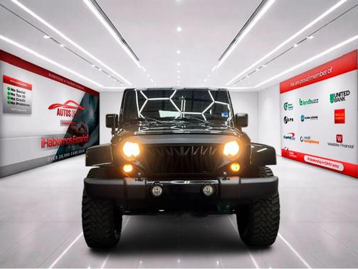Black Clearcoat 2016 Jeep Wrangler Unlimited Sahara