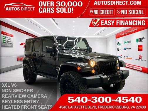 Black Clearcoat 2016 Jeep Wrangler Unlimited Sahara