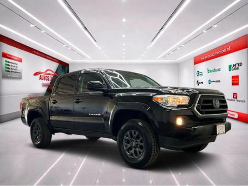 Black 2023 Toyota Tacoma SR5
