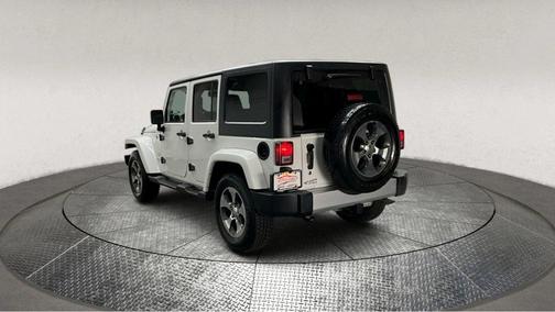 2018 Jeep Wrangler JK Unlimited Sahara