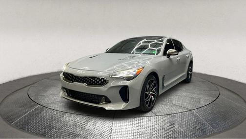 2022 Kia Stinger GT1