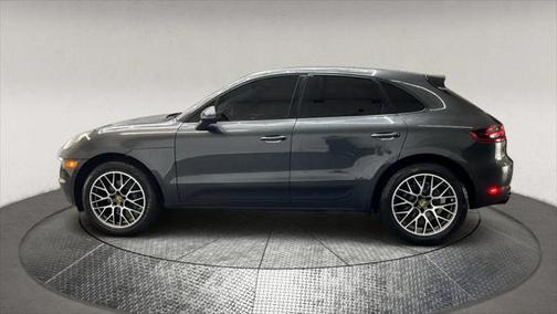 2018 Porsche Macan Base