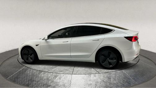 2018 Tesla Model 3 Standard