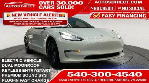 Pearl White Multi-Coat 2018 Tesla Model 3 Long Range