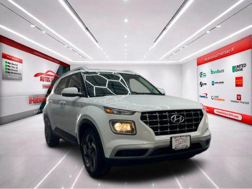 2022 Hyundai VENUE SEL