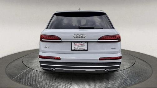 2020 Audi Q7 45 Premium