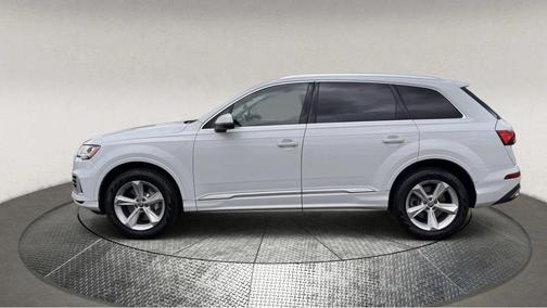 2020 Audi Q7 45 Premium