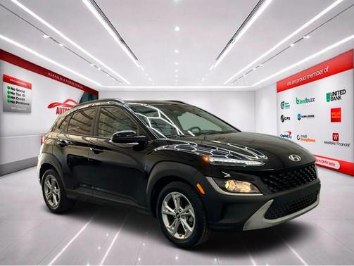 Abyss Black Pearl 2023 Hyundai KONA SEL