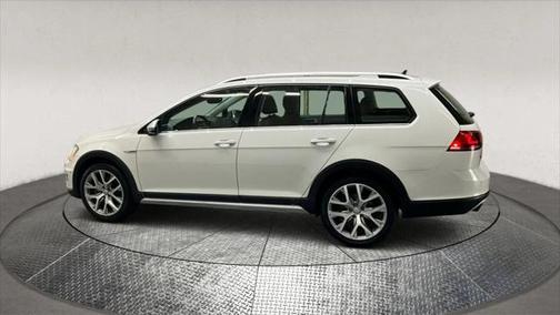 2017 Volkswagen Golf Alltrack TSI SEL