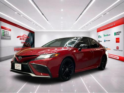 Midnight Black Metallic 2022 Toyota Camry XSE