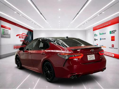 Midnight Black Metallic 2022 Toyota Camry XSE