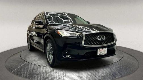 2022 INFINITI QX50 LUXE AWD