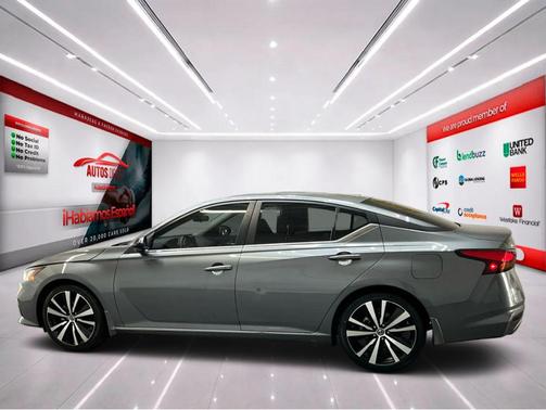 Gun Metallic 2022 Nissan Altima SR VC-Turbo FWD
