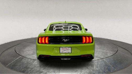 2020 Ford Mustang EcoBoost