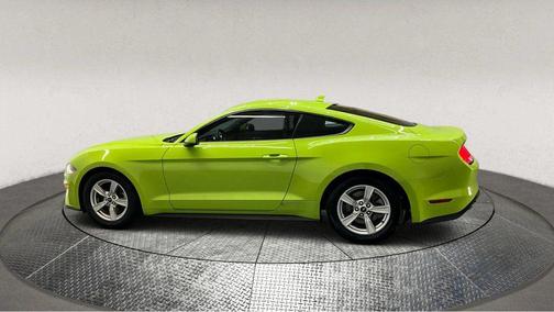 2020 Ford Mustang EcoBoost