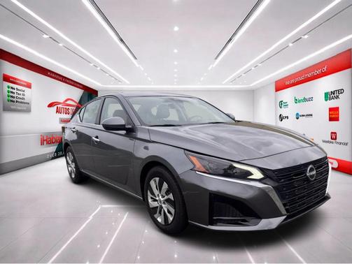 Gun Metallic 2023 Nissan Altima S FWD