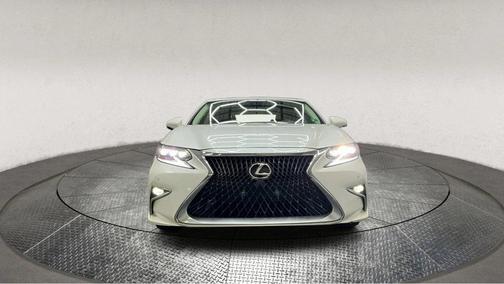 2017 Lexus ES 350 Base