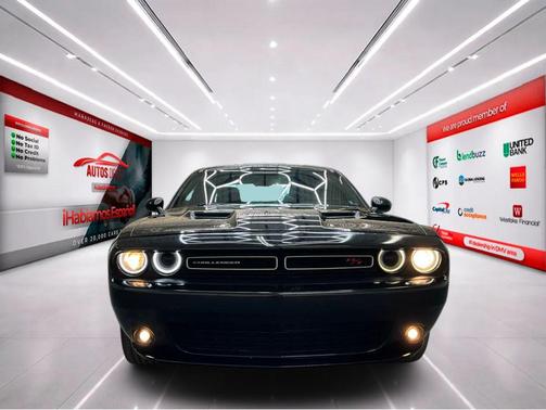 Pitch Black Clearcoat 2018 Dodge Challenger R/T
