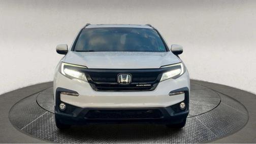 2022 Honda Pilot AWD Black Edition