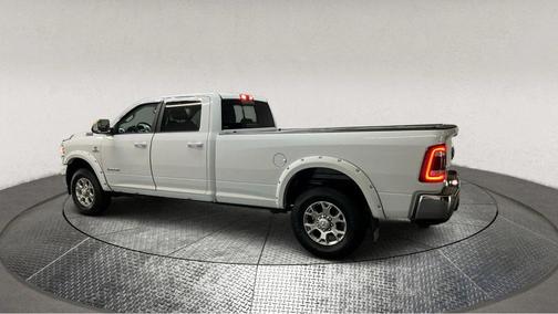 2022 RAM 2500 Laramie Crew Cab 4x4 8' Box