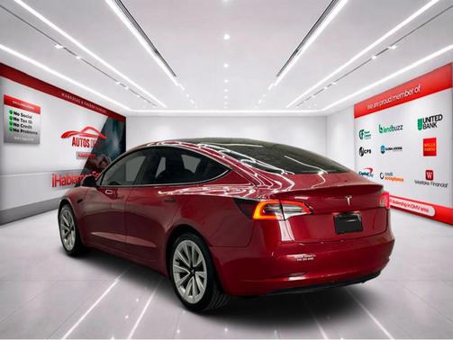 Red Multi-Coat 2022 Tesla Model 3 Standard Range