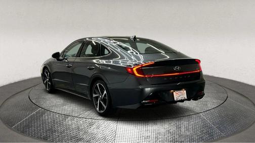 2022 Hyundai SONATA SEL Plus