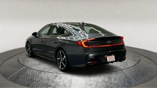 2022 Hyundai SONATA SEL Plus