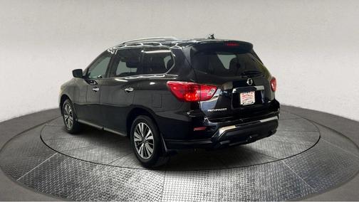 2020 Nissan Pathfinder S 4WD