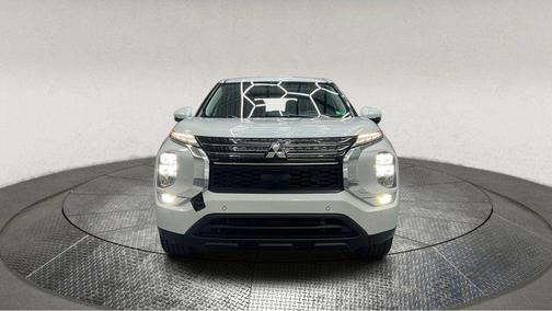 2022 Mitsubishi Outlander 