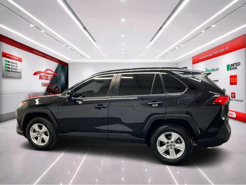 Midnight Black Metallic 2021 Toyota RAV4 XLE