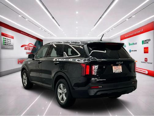 Ebony Black 2023 Kia Sorento LX