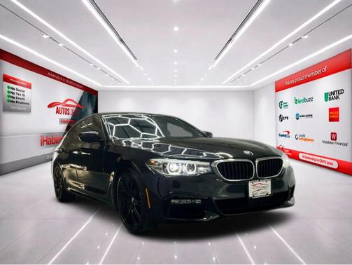 Black Sapphire Metallic 2018 BMW 540 540i