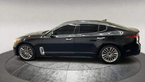 2018 Kia Stinger Base