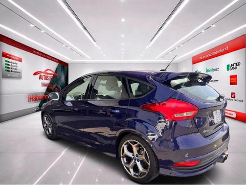 Kona Blue 2017 Ford Focus ST