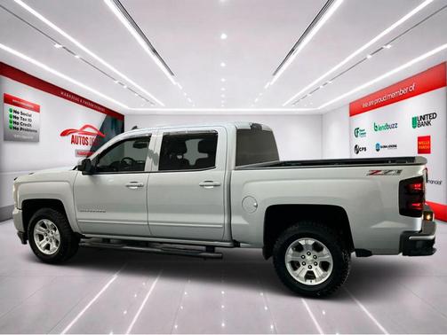 Silver Ice Metallic 2017 Chevrolet Silverado 1500 2LT